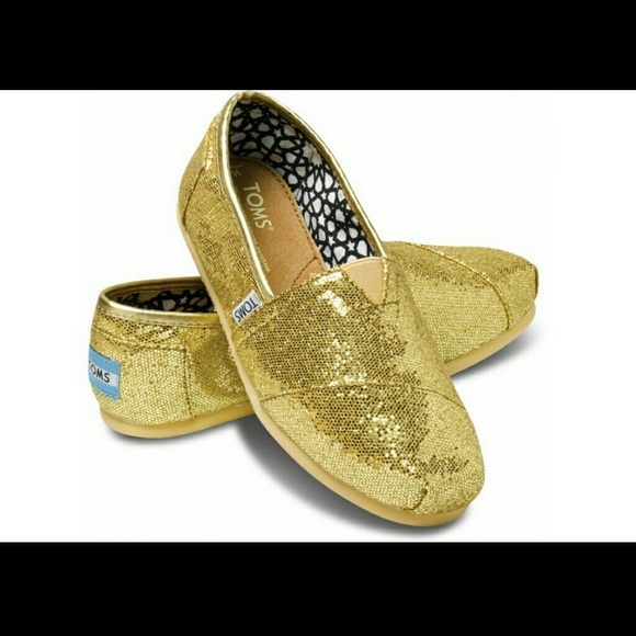 Shimmery Gold Toms - Picture 1 of 2