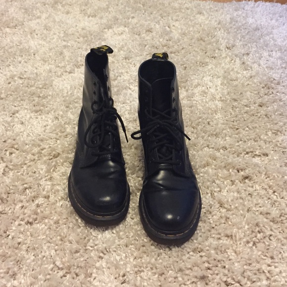 Dr. Martens Boots - Doc Martins