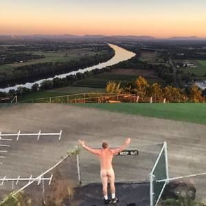 Meet your Posher, Dan