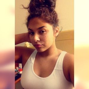 Meet your Posher, Breanna