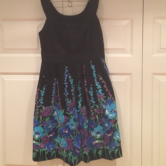 Dress Barn dress black/floral NWT