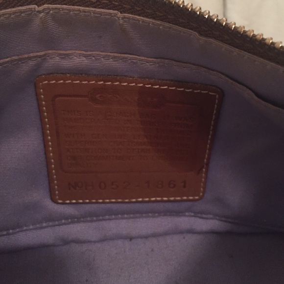 🌟MAKE OFFER!🌟Coach shoulder bag - Picture 2 of 4