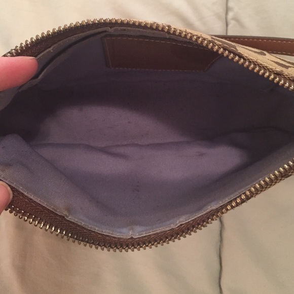 🌟MAKE OFFER!🌟Coach shoulder bag - Picture 3 of 4