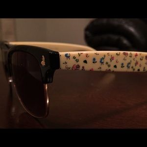 Alice in wonderland sunglasses