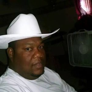 Meet your Posher, Cedric