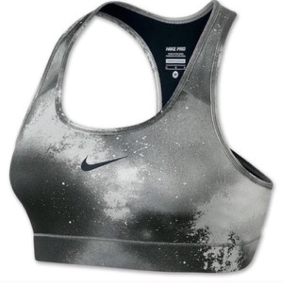 Nike pro sports bra