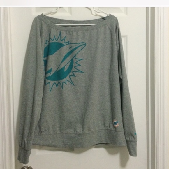 Nike long sleeve