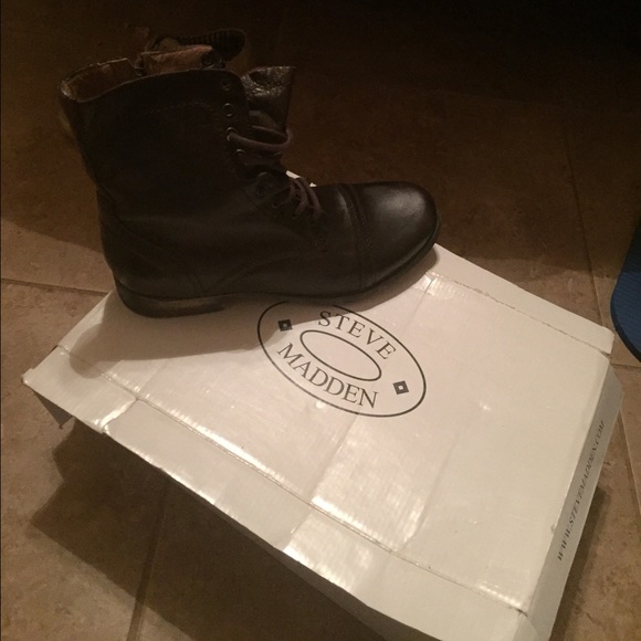 Steve Madden brown leather boots size 71/2 men