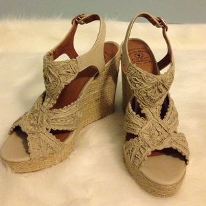 Lucky Brand Ridgeview wedges