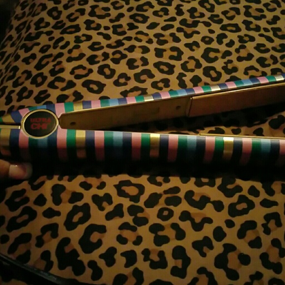 Chi Straightener