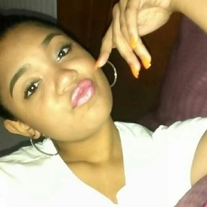 Meet your Posher, Adriana