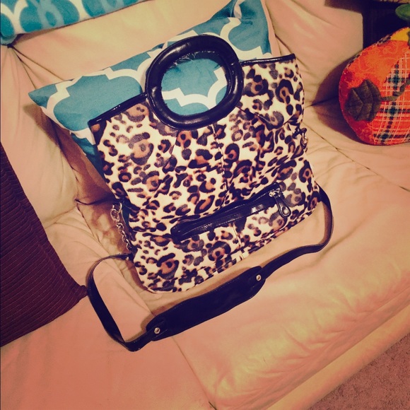 🚫SOLD🚫NY&C leopard purse