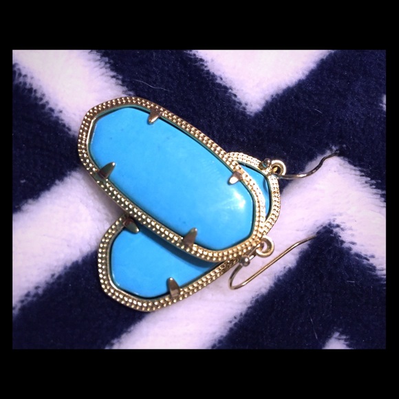 Kendra Scott Elle earrings
