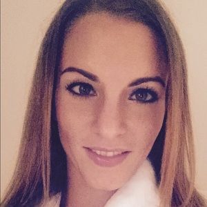 Meet your Posher, Kara