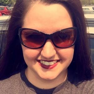 Meet your Posher, Katye