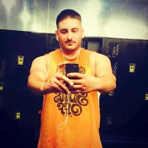 Meet your Posher, Misho