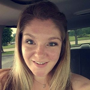 Meet your Posher, Rebecca