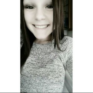 Meet your Posher, Janelle