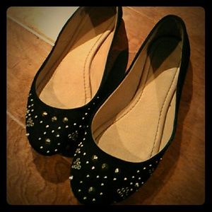 BDG Studded flats