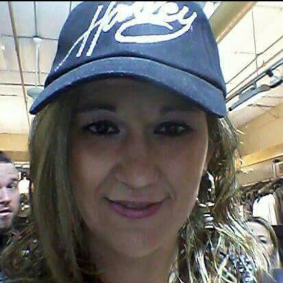 Meet your Posher, Shanna