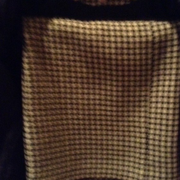 Great suit - Picture 4 of 4