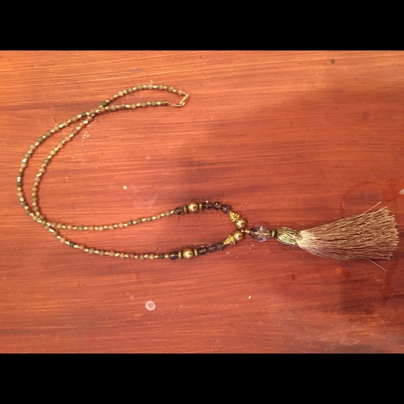 Tassel necklace