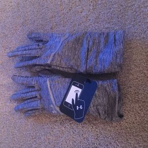 Under Armour texting gloves