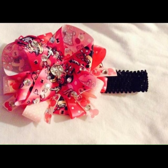 Minnie Mouse, an frozen bows I make these to order