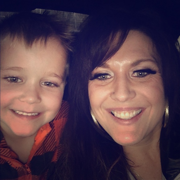 Meet your Posher, Julie