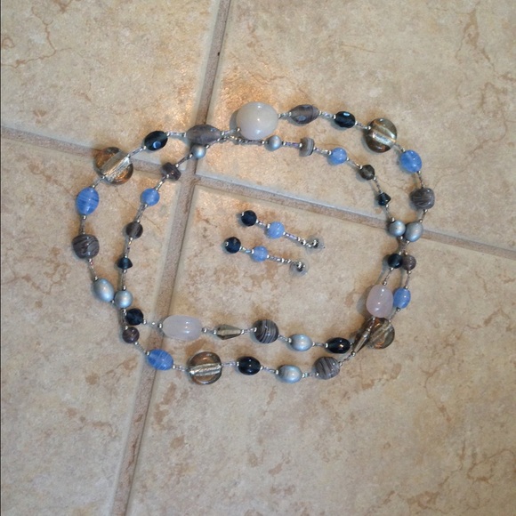 Lia Sophia necklace/earring set