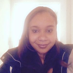 Meet your Posher, Whitney