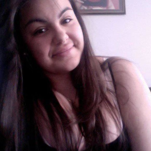 Meet your Posher, Zenab