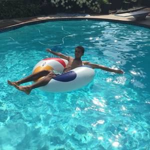 Meet your Posher, Lawrence