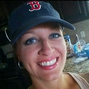 Meet your Posher, Cindy