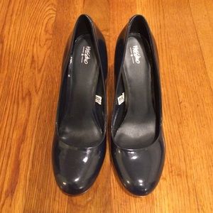 Patent Navy Blue Pumps