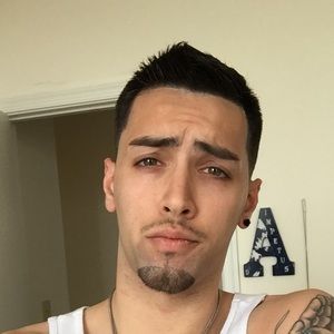 Meet your Posher, Saumair