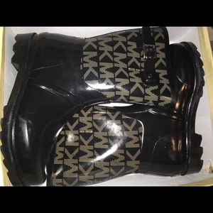 MK RAINBOOTS