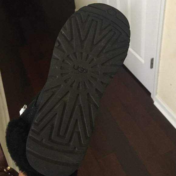 DIAMOND UGGS - Picture 4 of 4