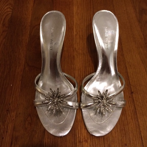 Nine West silver dress shoes