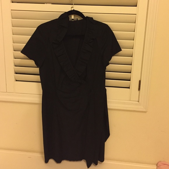 Black dress ruffle collar