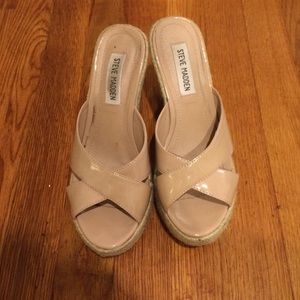 Steve Madden patent wedges