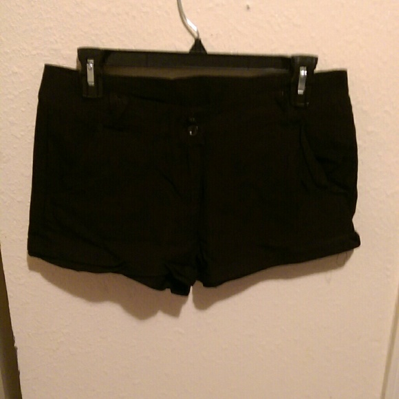 Short shorts