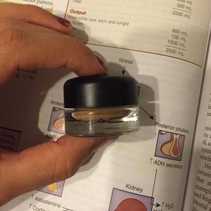 Mac fluidline dirty blonde