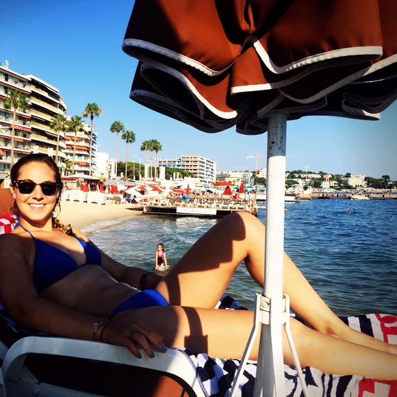 Meet your Posher, Megan - Picture 2 of 4