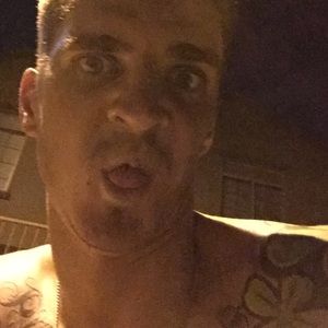 Meet your Posher, Thomas