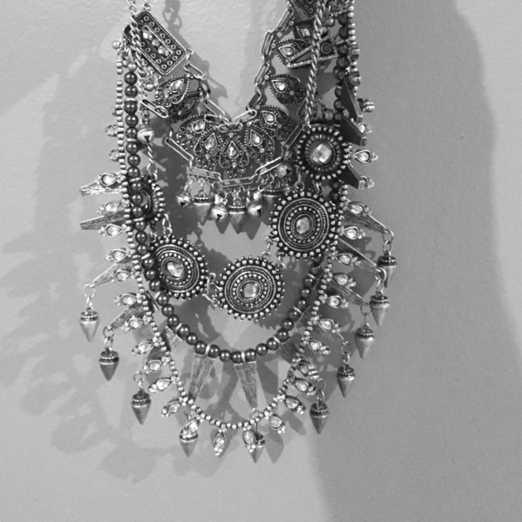 Bold Zara statement necklace