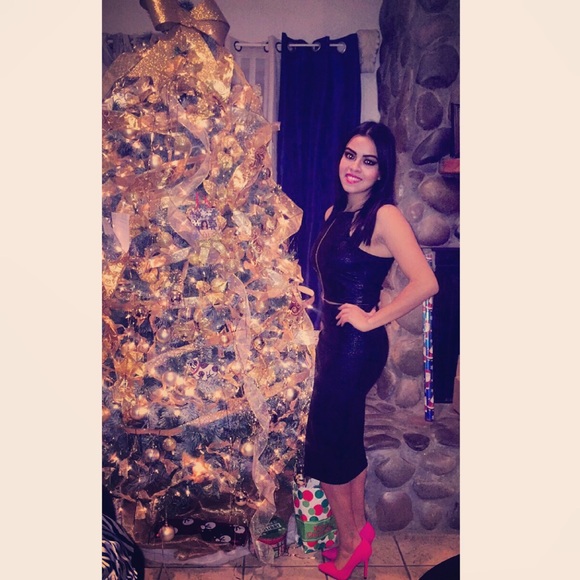 Meet your Posher, Jennet - Picture 2 of 5