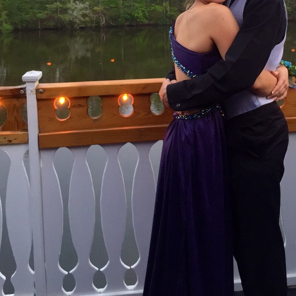 Open back One shoulder blue/purple Prom dress - Picture 3 of 4