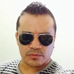 Meet your Posher, Javier