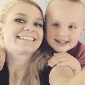 Meet your Posher, Connie